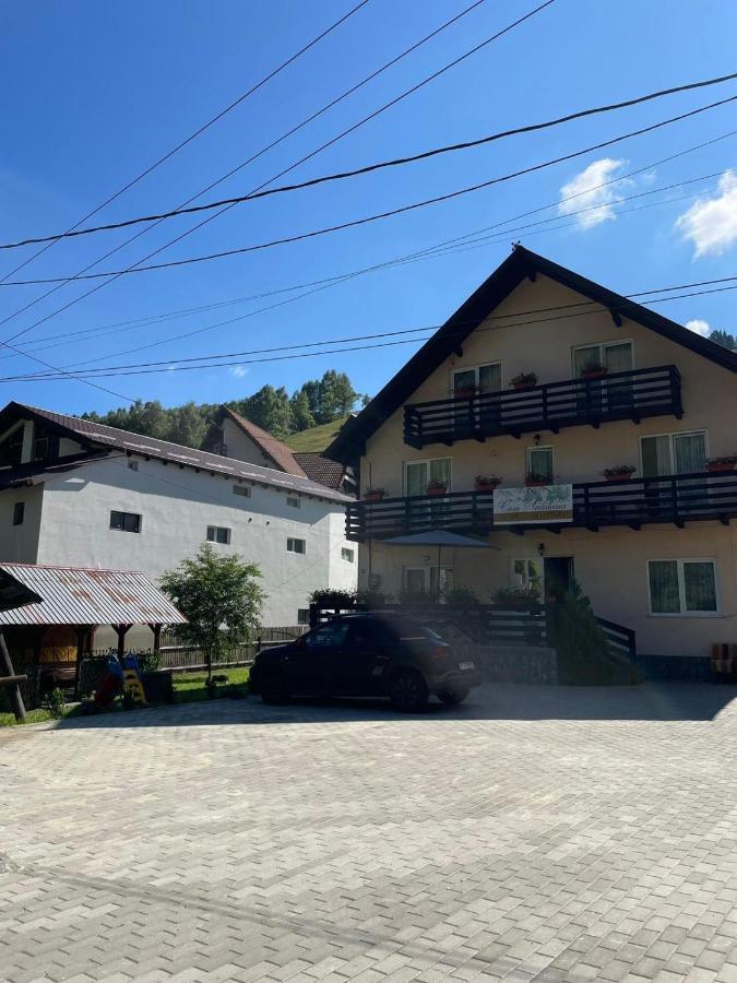 Casa Anastasia - Moieciu De Sus Моєчу-де-Сус Екстер'єр фото