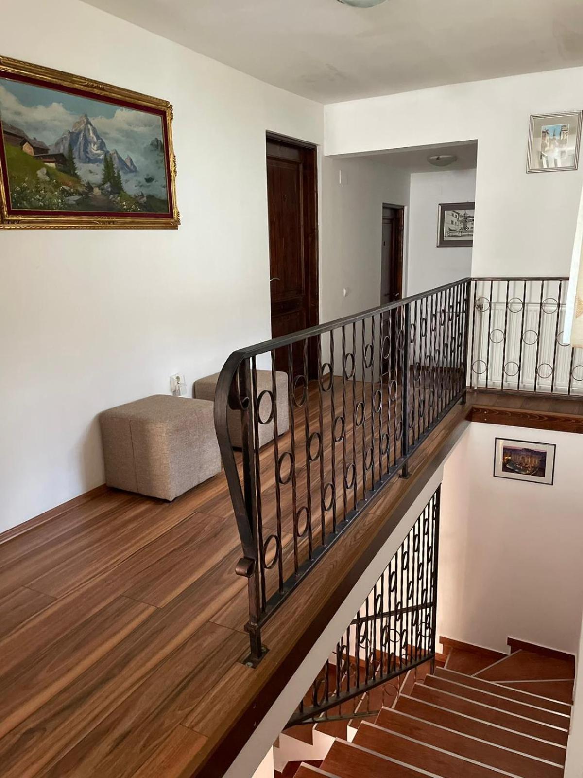 Casa Anastasia - Moieciu De Sus Моєчу-де-Сус Екстер'єр фото